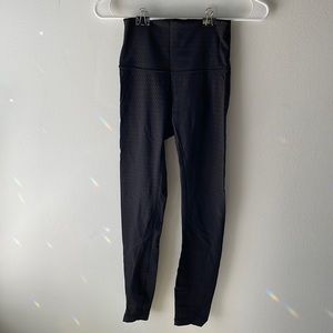 black patterned lululemon leggings